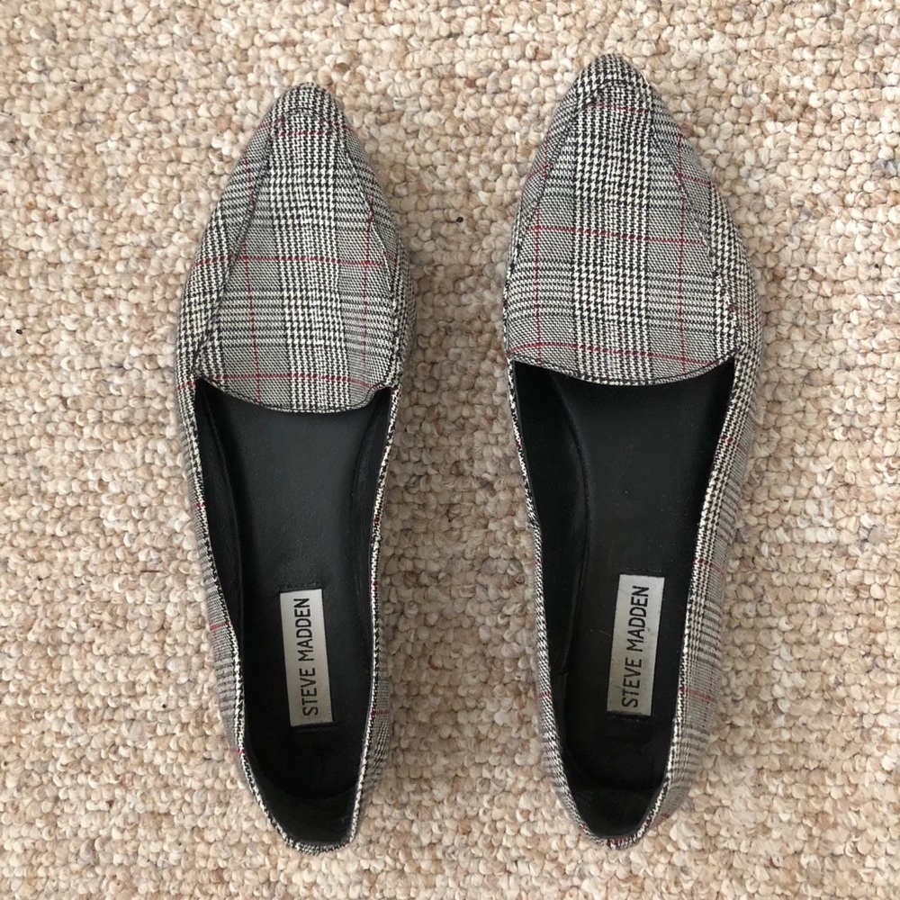 Steve Madden plaid pointed toe flat